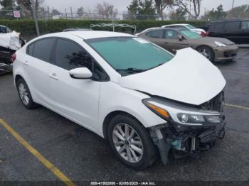  Salvage Kia Forte