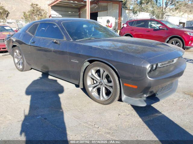  Salvage Dodge Challenger