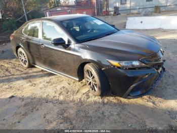  Salvage Toyota Camry