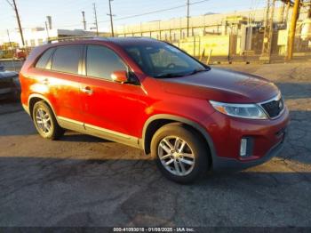  Salvage Kia Sorento