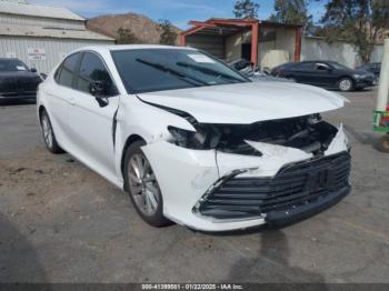  Salvage Toyota Camry