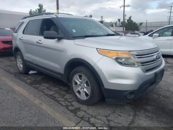  Salvage Ford Explorer