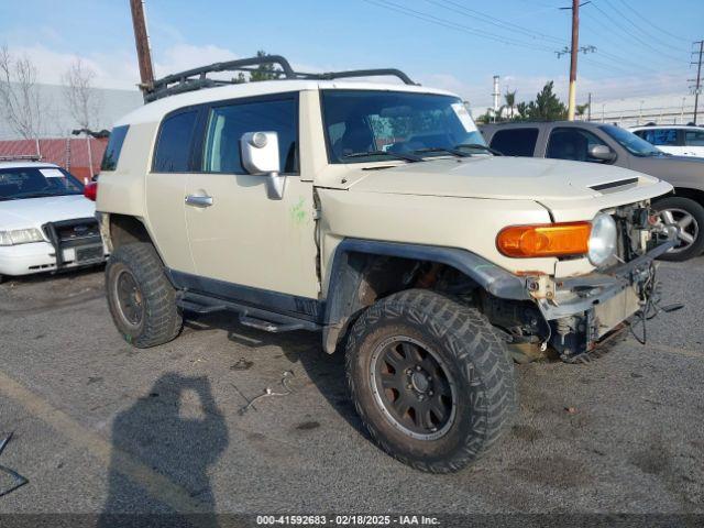  Salvage Toyota FJ Cruiser