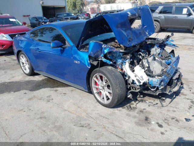  Salvage Ford Mustang