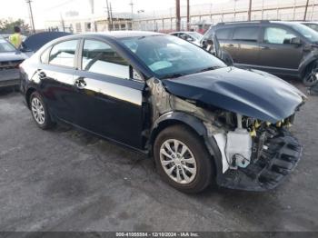  Salvage Kia Forte