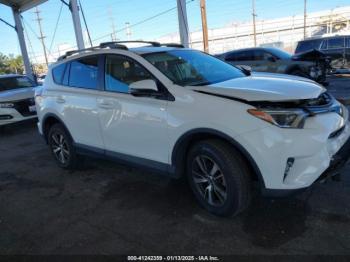  Salvage Toyota RAV4