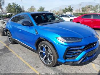  Salvage Lamborghini Urus