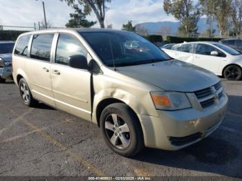  Salvage Dodge Grand Caravan