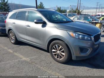  Salvage Kia Sorento