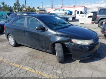  Salvage Kia Forte