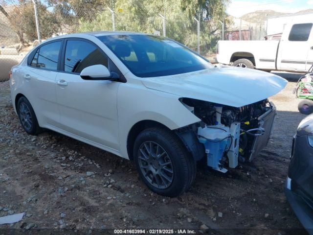  Salvage Kia Rio