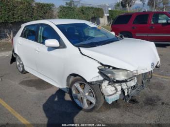  Salvage Toyota Matrix