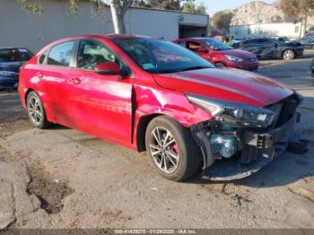  Salvage Kia Forte