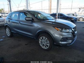  Salvage Nissan Rogue