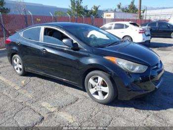  Salvage Hyundai ELANTRA