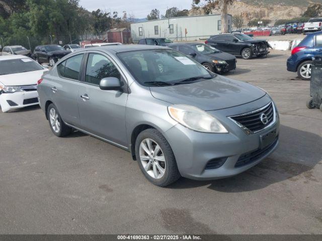  Salvage Nissan Versa