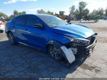  Salvage Kia Forte