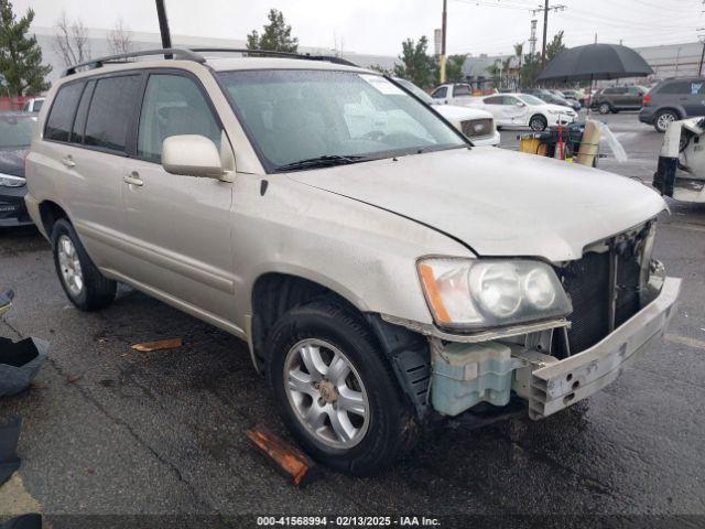  Salvage Toyota Highlander