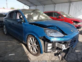  Salvage Porsche Cayenne