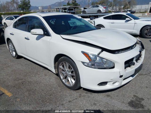  Salvage Nissan Maxima