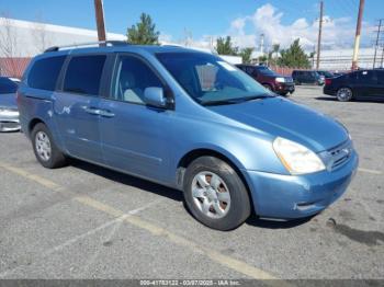  Salvage Kia Sedona