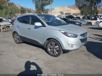  Salvage Hyundai TUCSON