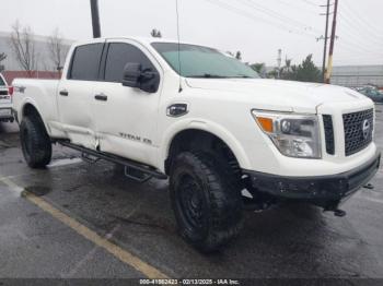  Salvage Nissan Titan