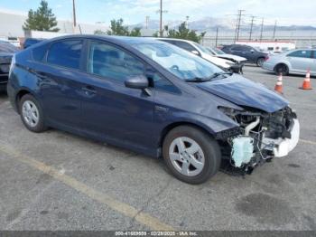  Salvage Toyota Prius