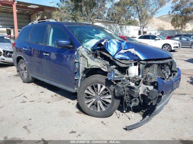  Salvage Nissan Pathfinder