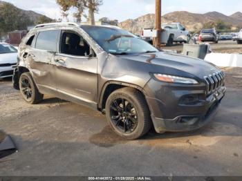  Salvage Jeep Cherokee