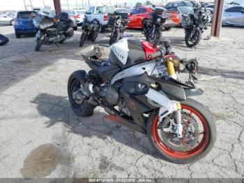  Salvage Aprilia Rs