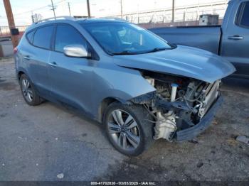  Salvage Hyundai TUCSON