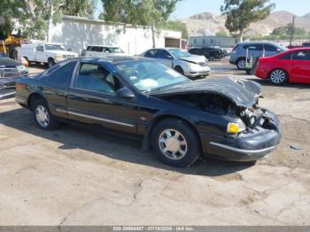  Salvage Ford Thunderbird