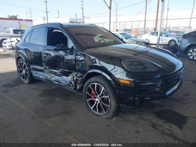  Salvage Porsche Cayenne