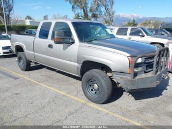  Salvage Chevrolet Silverado 2500