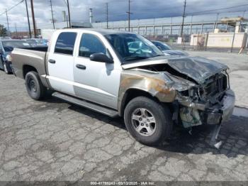  Salvage Dodge Dakota