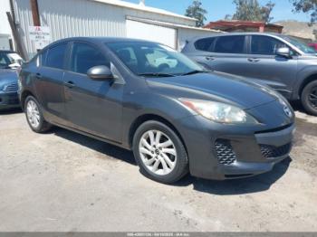  Salvage Mazda Mazda3