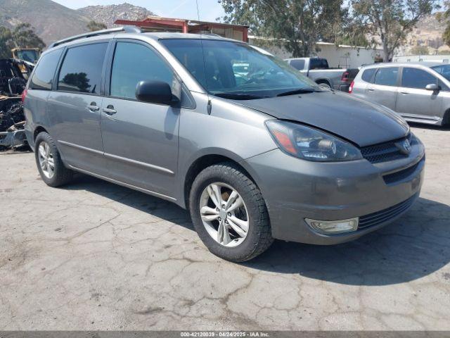  Salvage Toyota Sienna