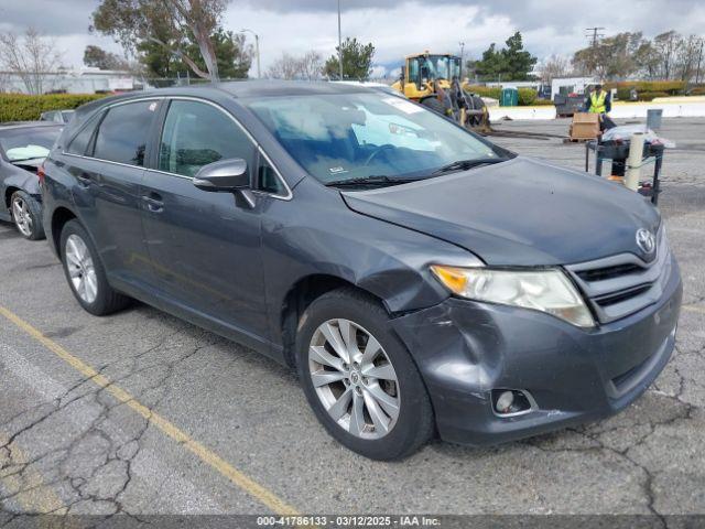  Salvage Toyota Venza