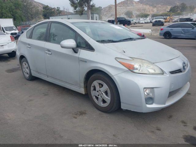  Salvage Toyota Prius