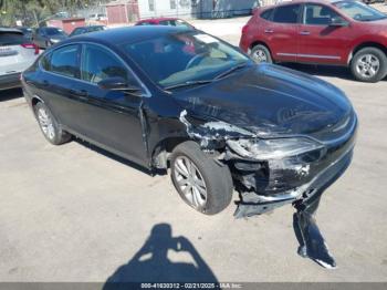  Salvage Chrysler 200
