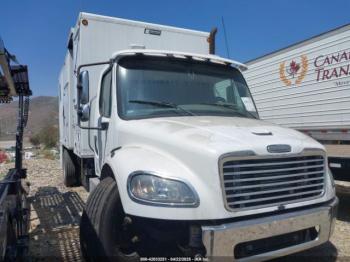  Salvage Freightliner M2