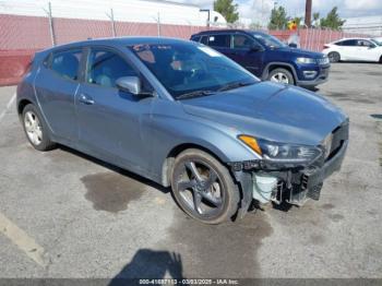  Salvage Hyundai VELOSTER