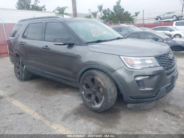  Salvage Ford Explorer