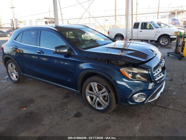  Salvage Mercedes-Benz GLA