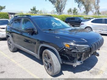  Salvage Jeep Cherokee