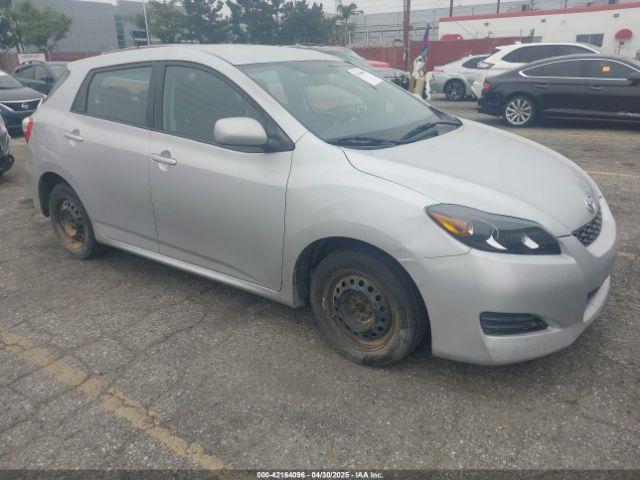  Salvage Toyota Matrix