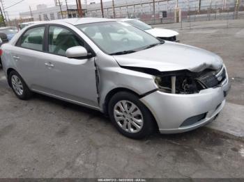  Salvage Kia Forte