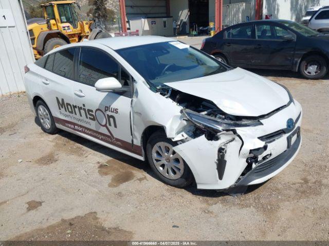  Salvage Toyota Prius