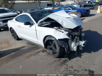  Salvage Ford Mustang